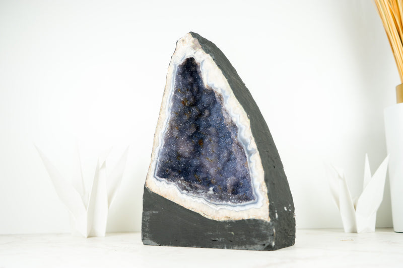 Seltene blaue Spitzenachat-Geode mit Lavendel-Amethyst-Druzy, Galaxy-Amethyst-Druzy