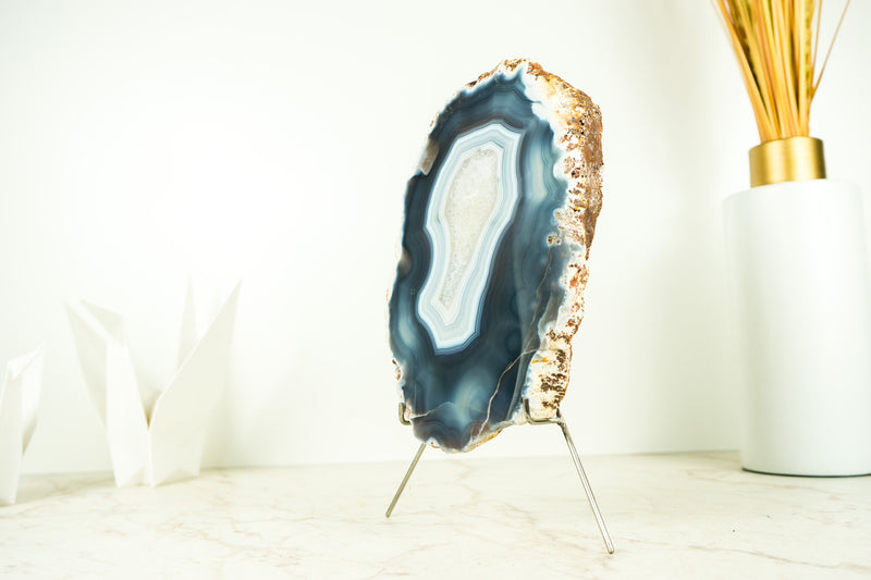 Spitzenachat-Geode auf Ständer mit natürlichem blau gebändertem Achat – 2,2 kg – 4,7 lb