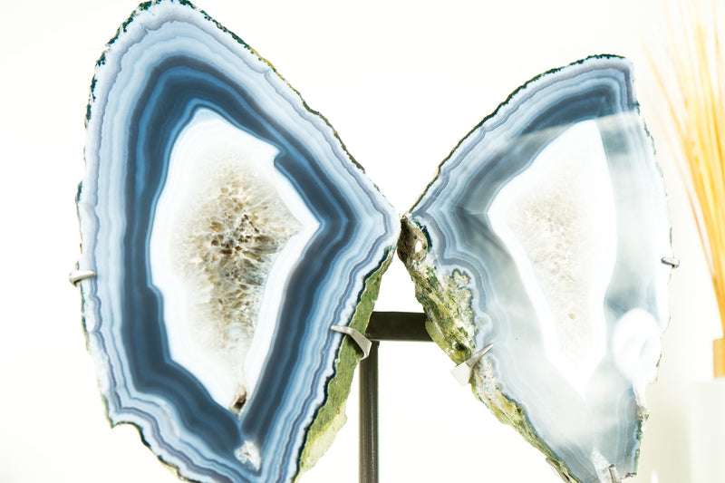 Achat Geode Schmetterlingsflügel Blau und Weiß Achat Banding