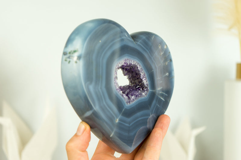 Wunderschönes blaues Spitzenachat-Herz mit tiefviolettem Amethyst-Druzy, doppelseitig