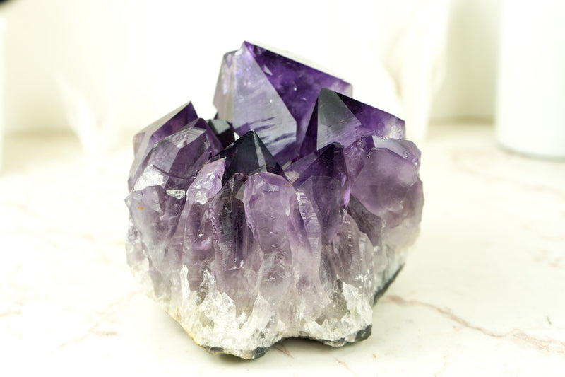 Natürlicher Traubengelee-lila Amethyst-Cluster mit großem Drusy